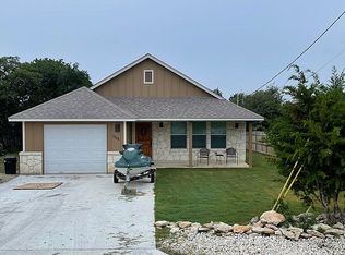 1306 Live Oak Dr, Canyon Lake, TX 78070