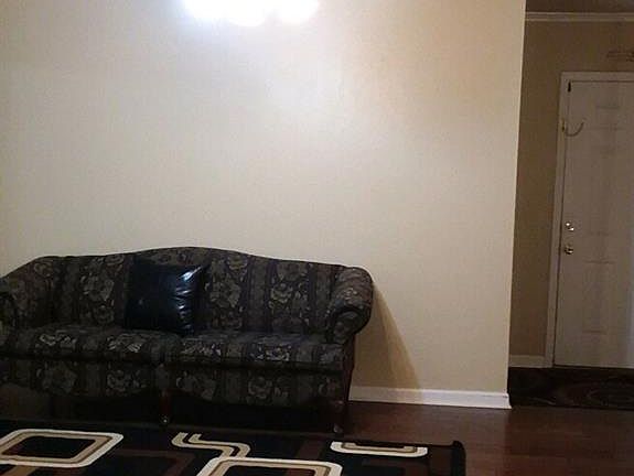 5th image of 8227 Lucille St