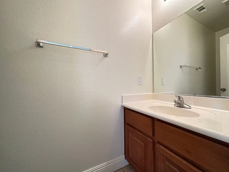 9442 Marshall Creek St — Photo 20