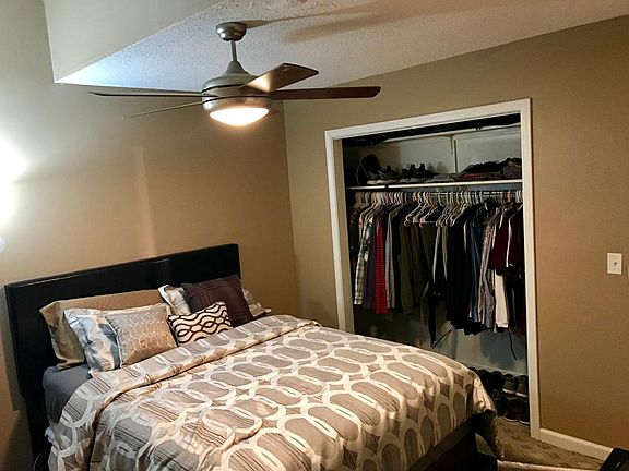 1st Floor Bedroom Closet