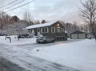 25 Orchard Cir, Lewiston, ME 04240