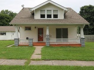 223 W Clark St, Clarinda, IA 51632