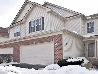 1475 Keystone Ct #574, Elgin, IL, 60120