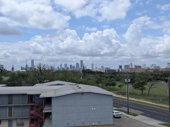 4001 Red River St #4, Austin, TX 78751