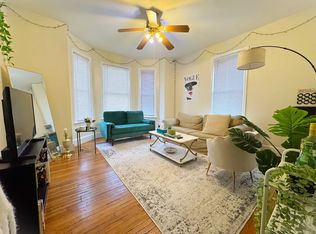 214 Freeman St #1, Brookline, MA 02446