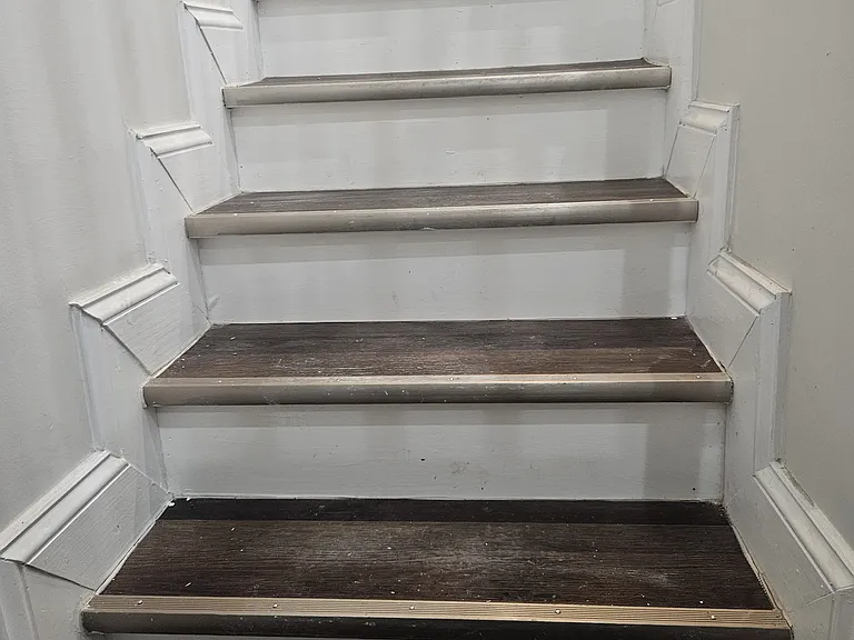 1015 S Beechfield Ave — Photo 31