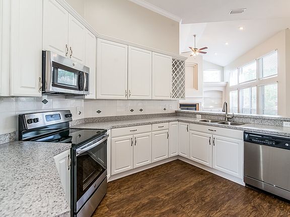 5th image of 1270 Cunningham Creek Dr