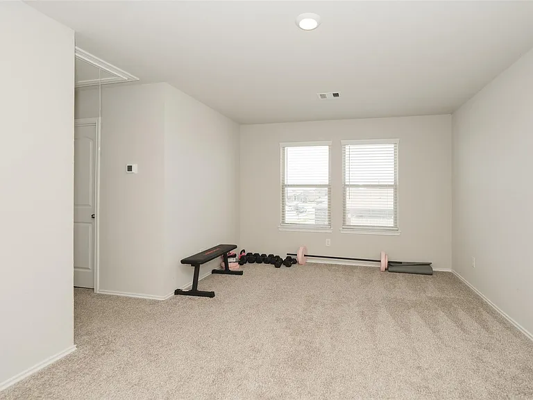 20818 Edmeston Way — Photo 26