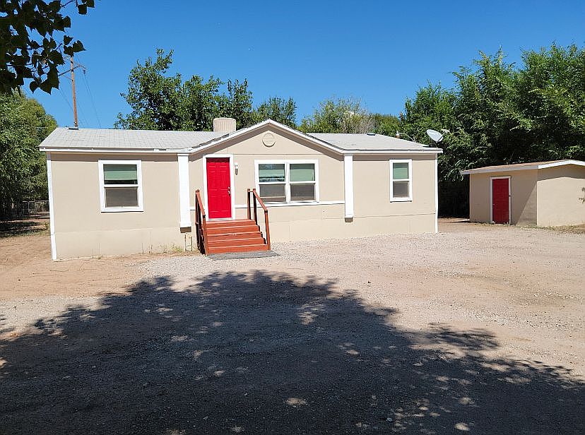 1st image of 4639 Horne Dr