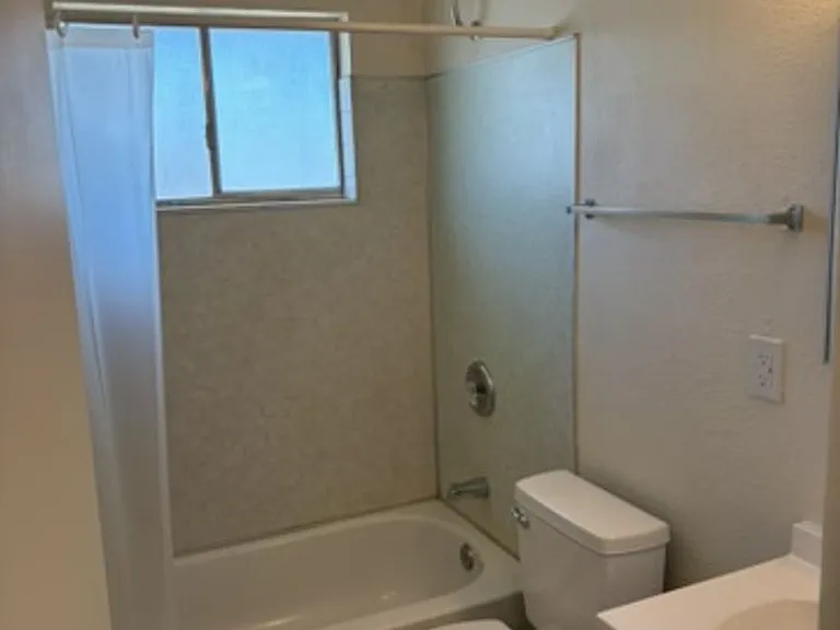 6201 Martin Luther King Jr Blvd — Photo 16