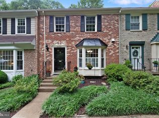4631 Briar Patch Ct, Fairfax, VA 22032