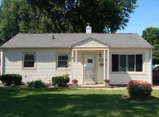 1126 N State St, Bloomington, IL 61701