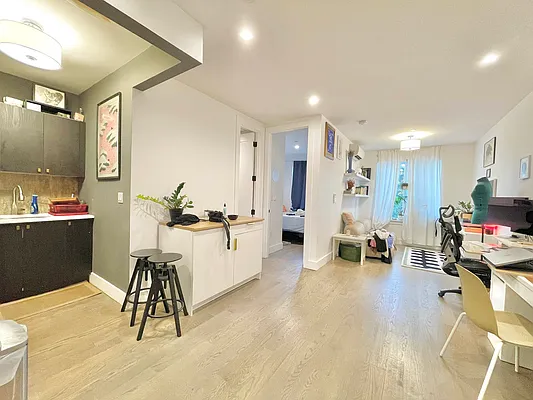 Rented by Doorway NYC, LLC | media 20