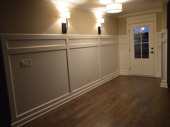 2nd image of 102 Mosswood Dr