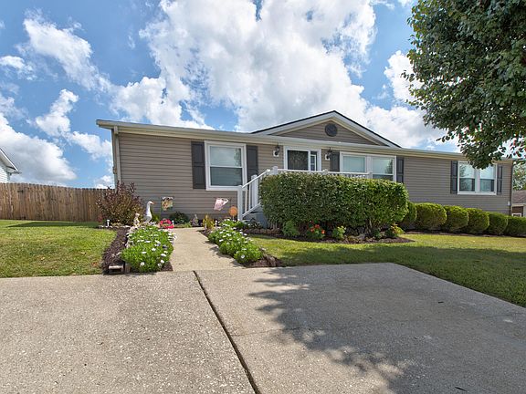 4th image of 701 Linden Ct