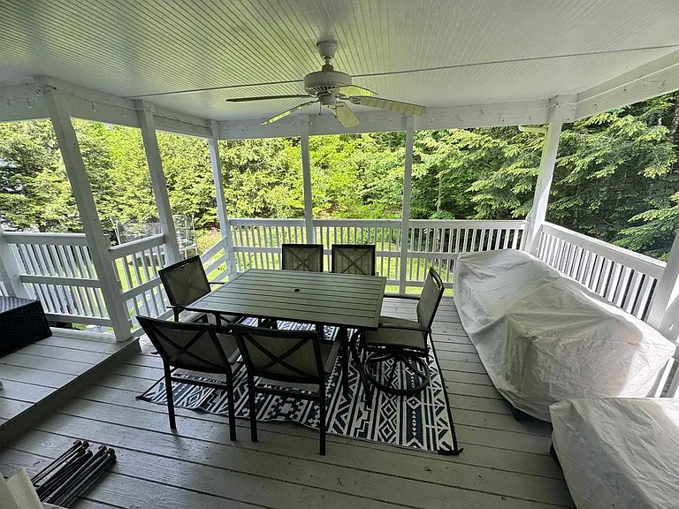 44 Stowell Rd — Photo 24