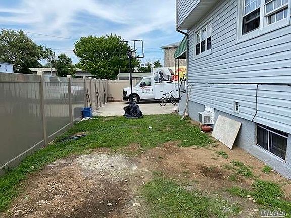 3rd image of 111-01 135th St