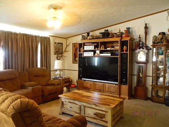 2nd image of 3014 Goldenrod Ct