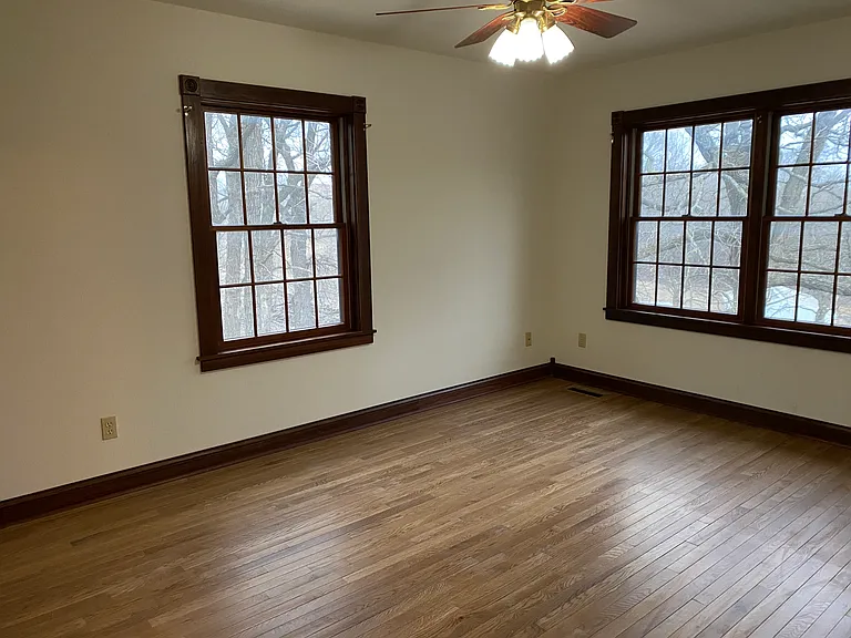 5300 Highway 63 S — Photo 10