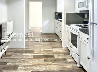 3226 Smart Ave #B, Kansas City, MO 64124