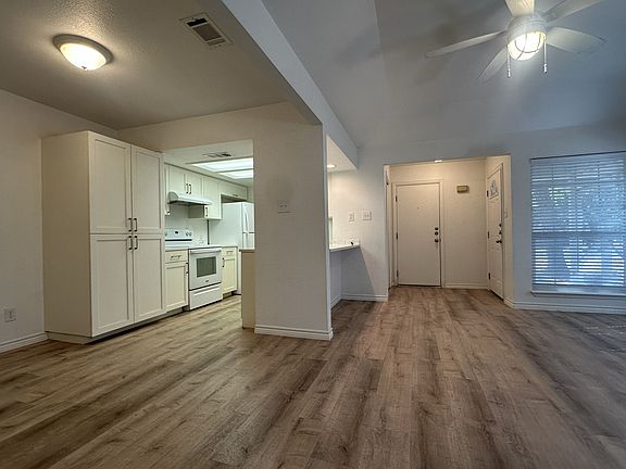 5th image of 110 N Kanaio Dr APT A