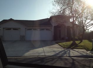 6272 N Katy Ln, Fresno, CA 93722
