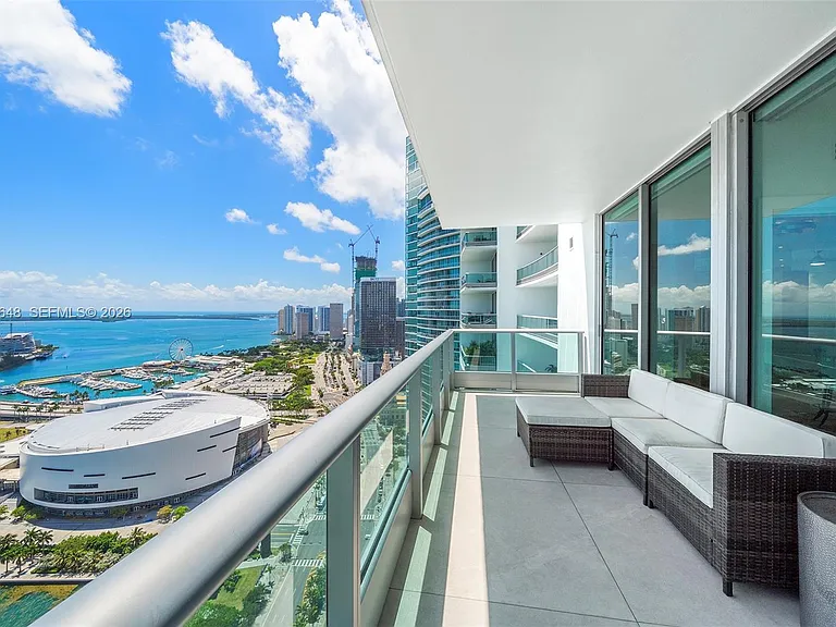 900 Biscayne Blvd #4202 — Photo 38