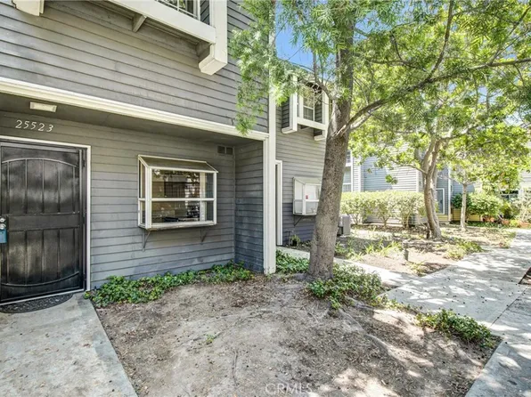 25523 Pine Creek Ln, Wilmington, CA 90744