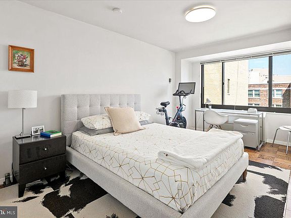 3rd image of 5410 Connecticut Ave NW APT 718