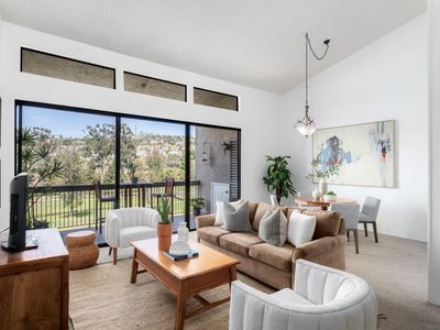 2564 Navarra Dr UNIT 202, Carlsbad, CA, 92009