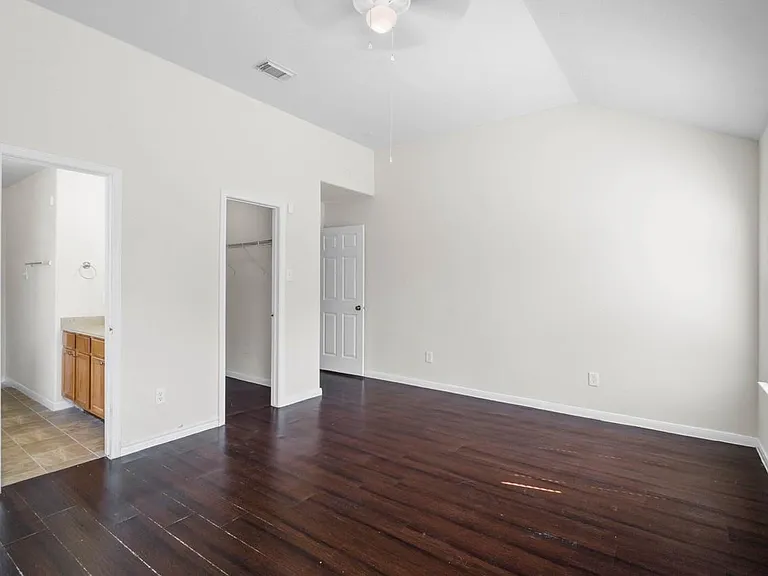 6631 Portlick Dr — Photo 13