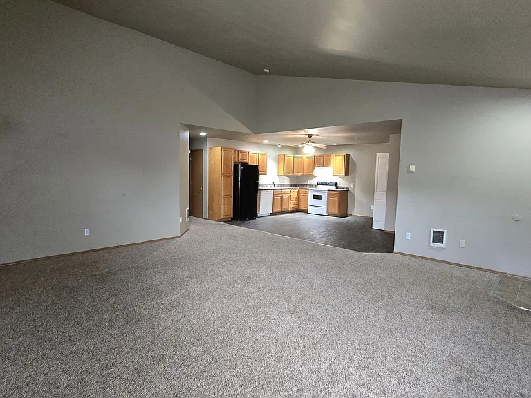 802 Jamie Dr #802 — Photo 5