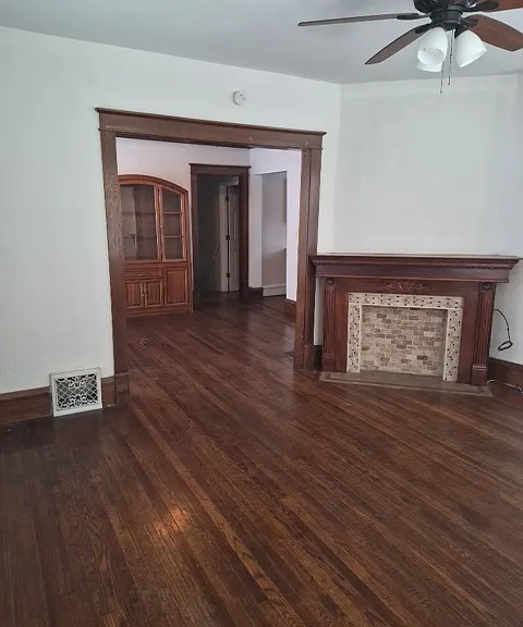 3300 Gillham Rd — Photo 6