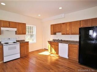 490 Danbury Rd APT 2, Wilton, CT 06897