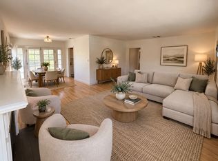 5439 Simpson Ave, Valley Village, CA 91607