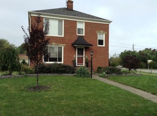 2250 Lakeview Ave, Rocky River, OH 44116