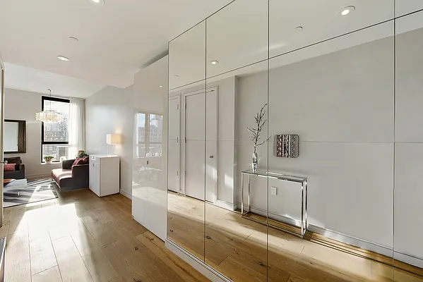 Rented by Nest Seekers International | media 13