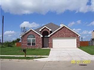10448 Phantom Hill Rd, Fort Worth, TX 76140