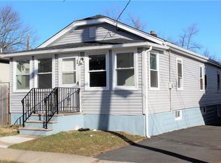 58 Hillcrest Ave, Iselin, NJ 08830