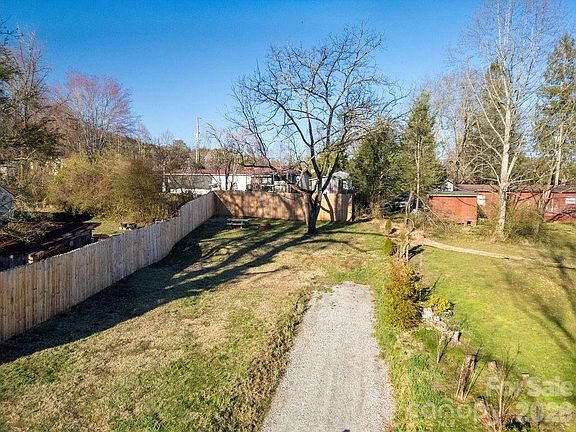 4th image of 0 Reservoir Rd