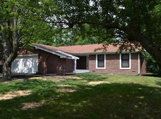 303 Woodland West Dr, Greenfield, IN