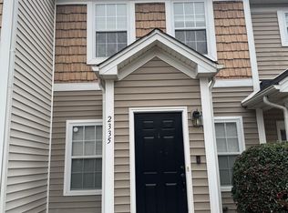 2335 Crosscut Dr, Charlotte, NC 28214