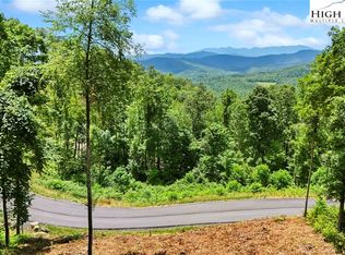 27 W View St, Marion, NC 28752