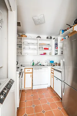 Rented by Compass | media 3