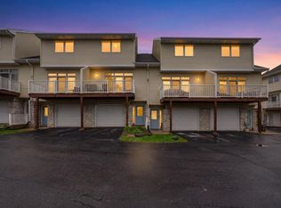 4466 Gray Rd, Deforest, WI 53532
