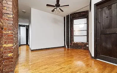 Rented by PocketBroker Inc