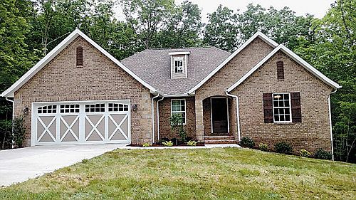 1st image of 114 Mariners Dr