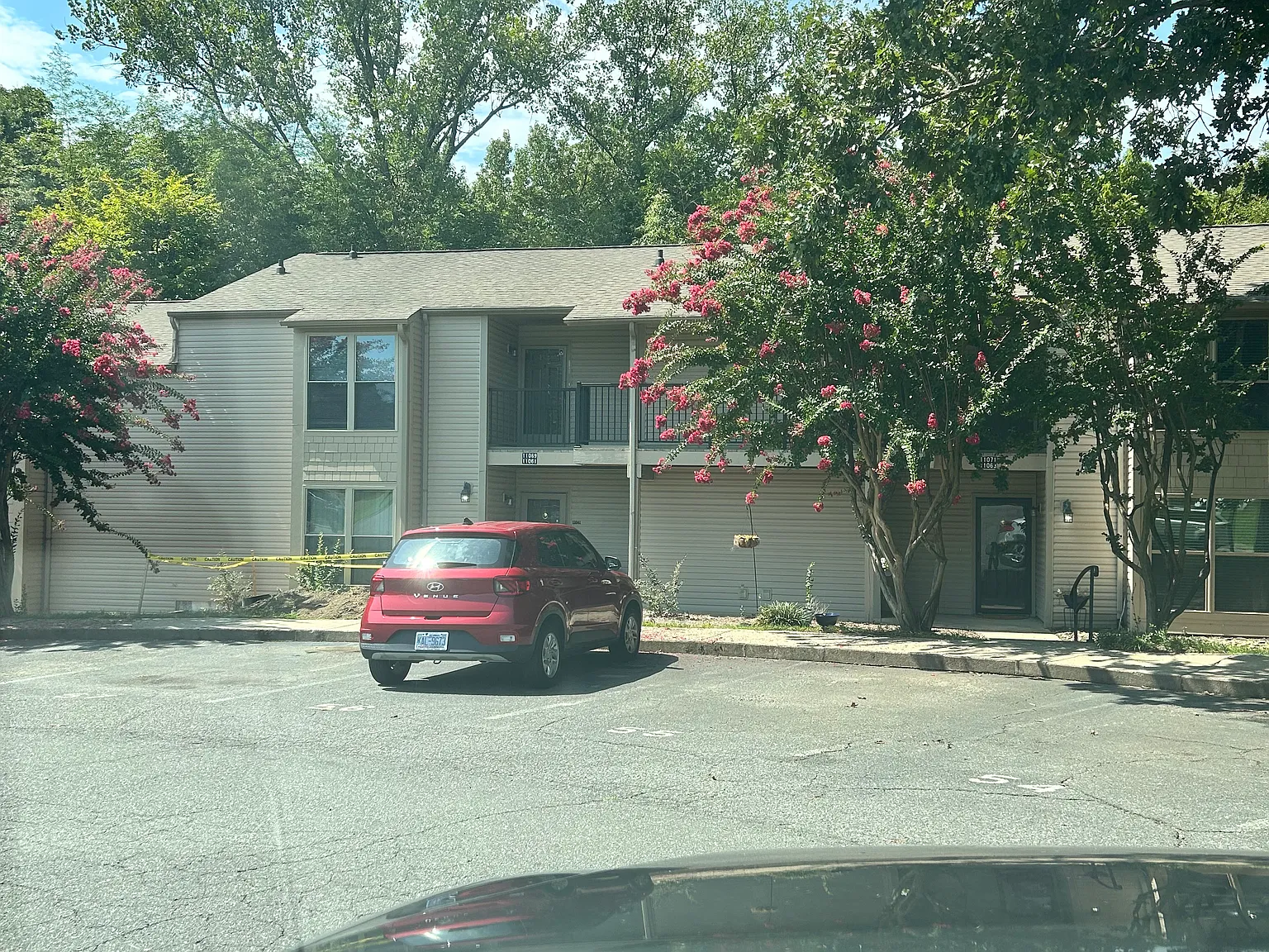 2 bed, 974 sqft, $1,495 — Photo 1
