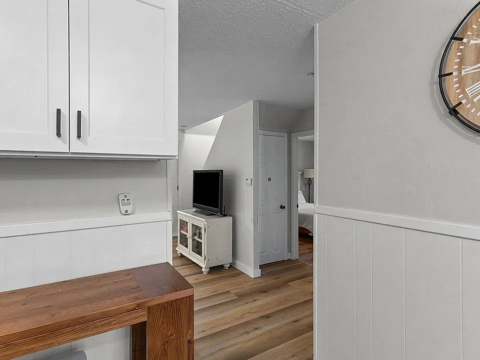 30 Bellridge Dr