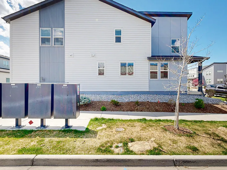 16296 E 47th Pl — Photo 39